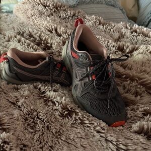 Asics Women's Sneakers in Grey and Orange/Peach